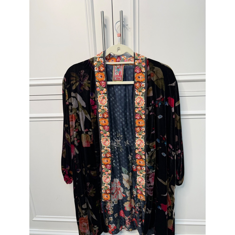 Johnny Was Kimono Jacket Womens S Black Floral Velvet Silk Embroidered Very Good